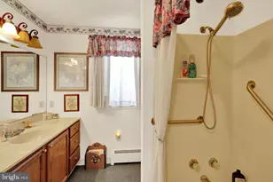 1221 Broadway Blvd, Reading, PA 19607 - Photo 14