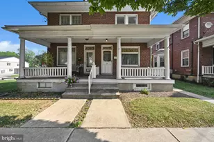 329 W Penn Ave, Robesonia, PA 19551 - Photo 2