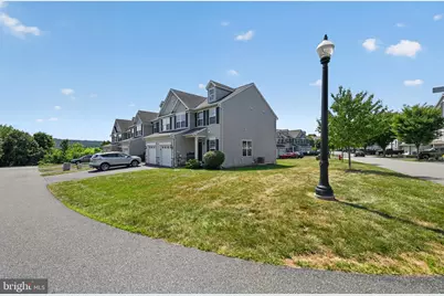 501 Heather Way, Morgantown, PA 19543 - Photo 2