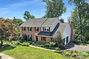 4508 Edgewood Dr, Reading, PA 19606 - Photo 2