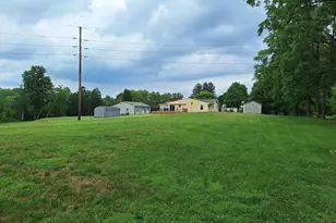 423 S Baumstown Rd, Birdsboro, PA 19508 - Photo 12