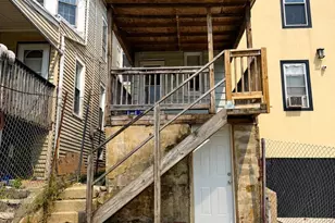 432 N 13th St, Reading, PA 19604 - Photo 8