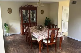215 N Sandy Ln, Sinking Spring, PA 19608 - Photo 6