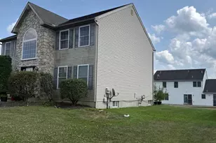 215 N Sandy Ln, Sinking Spring, PA 19608 - Photo 2