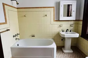 409 N 5th St, Reading, PA 19601 - Photo 14