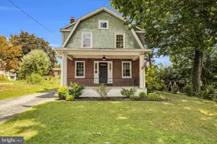 11 Laird St, West Lawn, PA 19609 - Photo 2