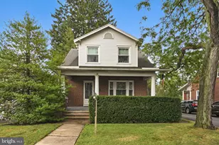 41 Wilson St, West Lawn, PA 19609 - Photo 2