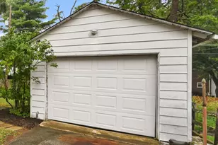 41 Wilson St, West Lawn, PA 19609 - Photo 28