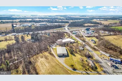 5811 Four Point Road, Bethel, PA 19507 - Photo 2