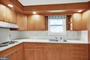105 Clayton, Wyomissing, PA 19610 - Photo 16