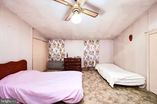 1237 Carbon St, Reading, PA 19601 - Photo 16