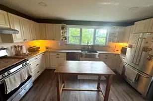 1024 Crestview Ave, Reading, PA 19607 - Photo 6