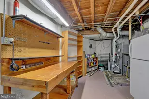 314 Dorchester Ave, Reading, PA 19609 - Photo 32