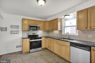 314 Dorchester Ave, Reading, PA 19609 - Photo 16