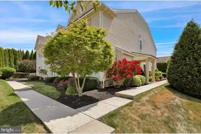 217 Springmont Drive, Wyomissing, PA 19610 - Photo 2