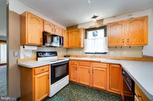 272 N Whiteoak St, Kutztown, PA 19530 - Photo 14