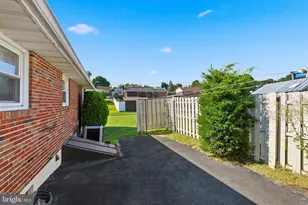 2000 Garfield Ave, Reading, PA 19609 - Photo 26