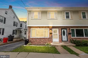 62 W Wyomissing Ave, Mohnton, PA 19540 - Photo 2