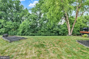 35 Mellowbrook Dr, Reading, PA 19608 - Photo 34