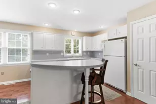 9 Sycamore Dr, Reading, PA 19606 - Photo 8
