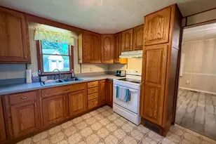 29 Elm Ave, Temple, PA 19560 - Photo 2