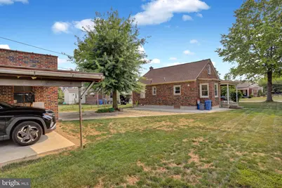425 Centre Street, Reading, PA 19605 - Photo 26