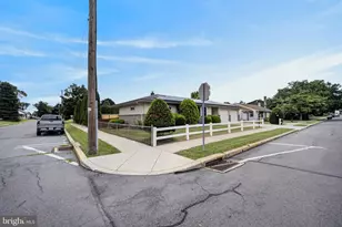 205 Elwyn Ave, Sinking Spring, PA 19608 - Photo 4