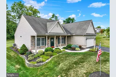 295 Copper Beech Lane, Womelsdorf, PA 19567 - Photo 6