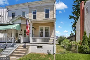 45 N 2nd St, Hamburg, PA 19526 - Photo 2