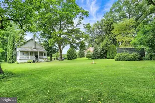 185 Stitzer, Oley, PA 19547 - Photo 38