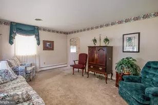 302 E 4th St, Bernville, PA 19506 - Photo 4