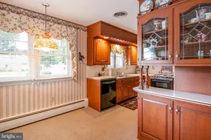 302 E 4th St, Bernville, PA 19506 - Photo 6
