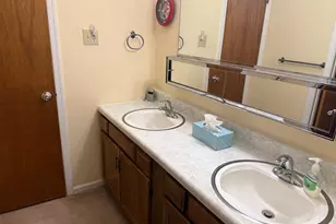 146 Village Dr, Boyertown, PA 19512 - Photo 10