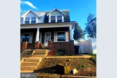 612 Crescent Avenue, Reading, PA 19605 - Photo 1