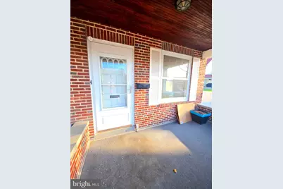 612 Crescent Avenue, Reading, PA 19605 - Photo 2