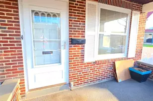 612 Crescent Ave, Reading, PA 19605 - Photo 2