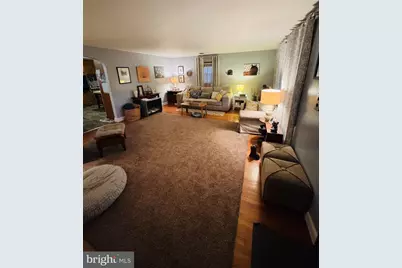 4705 Saint George, Reading, PA 19606 - Photo 6