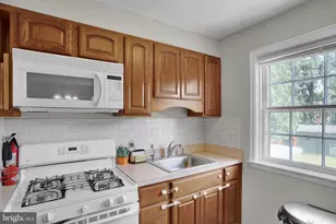 2826 Filbert Ave, Reading, PA 19606 - Photo 14