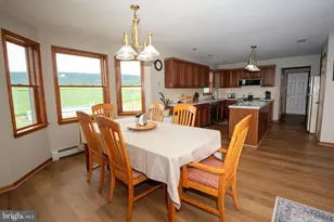 39 Mountain Rd, Kempton, PA 19529 - Photo 8