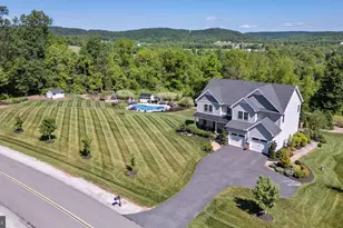 57 Livingstone Dr, Birdsboro, PA 19508 - Photo 4