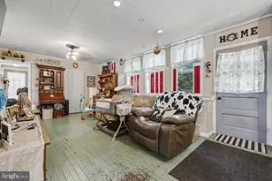 397 Angora Rd, Reading, PA 19606 - Photo 2