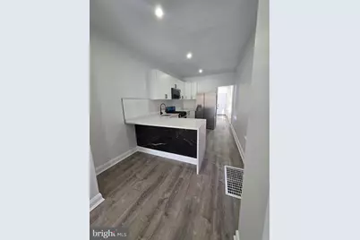 1235 N 10th Street, Reading, PA 19604 - Photo 6