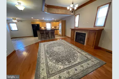 210 N Centre Avenue #APARTMENT A, Leesport, PA 19533 - Photo 6