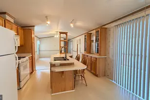 1067 Sage Ave, Reading, PA 19605 - Photo 12