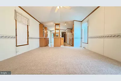 1067 Sage Avenue, Reading, PA 19605 - Photo 8