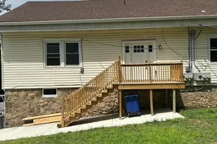 71 Dreamland Park Dr, Fleetwood, PA 19522 - Photo 2