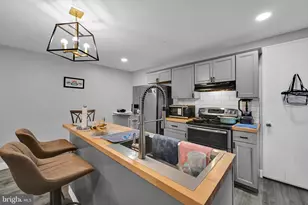 643 N 3rd St, Reading, PA 19601 - Photo 10