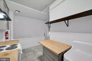 643 N 3rd St, Reading, PA 19601 - Photo 30