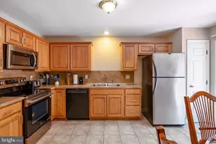 738 Maria Ave, Sinking Spring, PA 19608 - Photo 12