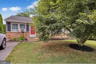 217 Smokering Drive, Robesonia, PA 19551 - Photo 2